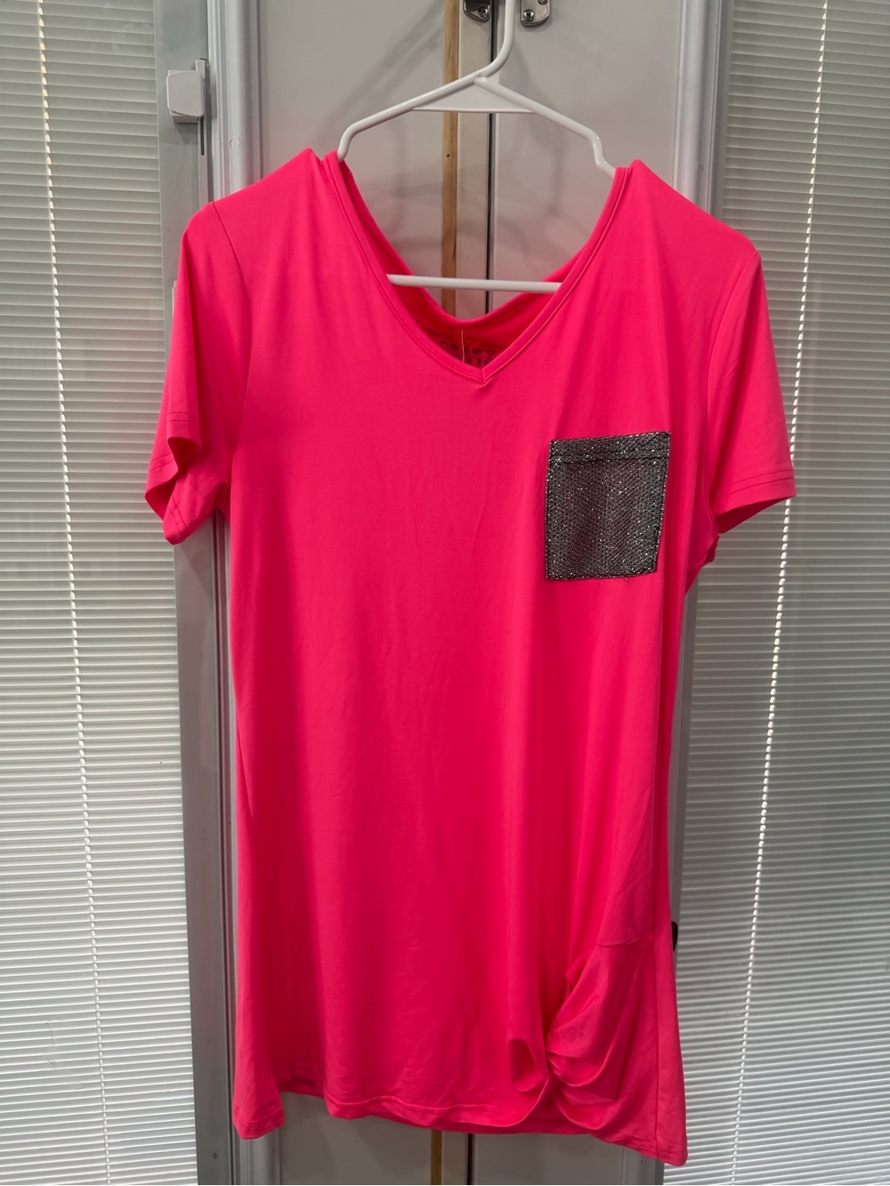 Crazy TraIN Neon Pink V-Neck Short Sleeve Top with Metallic Pocket- NWT
